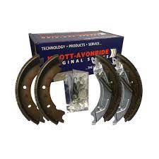 Knott 200 x 50 Auto Reverse Brake Shoes